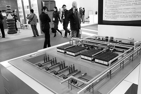 天津膜天膜生產(chǎn)設(shè)備模型亮相京城，展示前沿技術(shù)開發(fā)成果